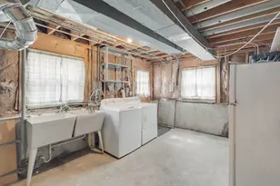 6743 W 89th Pl, Oak Lawn, IL 60453 - Photo 23