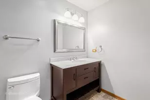 13714 Woodridge Ln, Orland Park, IL 60462 - Photo 13