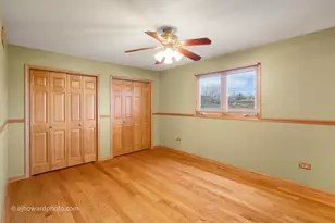 13714 Woodridge Ln, Orland Park, IL 60462 - Photo 15