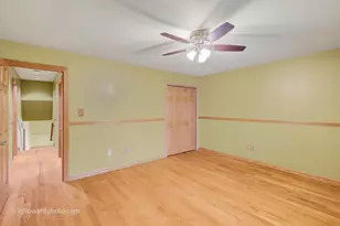 13714 Woodridge Ln, Orland Park, IL 60462 - Photo 19