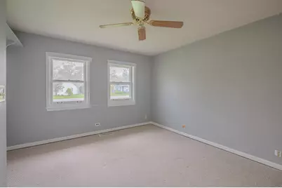 5536 Howard Avenue, La Grange Highlands, IL 60525 - Photo 15