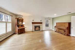 621 E Grove St, Arlington Heights, IL 60005 - Photo 7