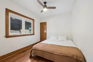 1915 Home Ave, Berwyn, IL 60402 - Photo 11