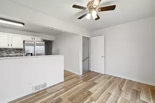 688 S Elizabeth St, Maple Park, IL 60151 - Photo 11