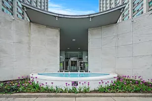 3600 N Lake Shore Dr, Chicago, IL 60613 - Photo 3