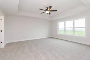 5008 Castlebar Dr, Bloomington, IL 61705 - Photo 19