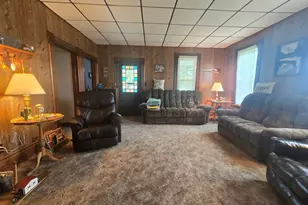 610 E Main St, Ashkum, IL 60911 - Photo 17