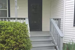 610 E Main St, Ashkum, IL 60911 - Photo 11