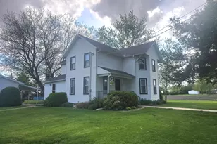 610 E Main St, Ashkum, IL 60911 - Photo 43