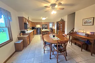 610 E Main St, Ashkum, IL 60911 - Photo 15