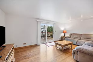 252 Ewell Ct, Bartlett, IL 60103 - Photo 7