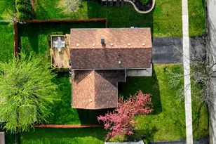 252 Ewell Ct, Bartlett, IL 60103 - Photo 19