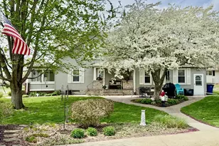 110 SW 7th St, Galva, IL 61434 - Photo 5