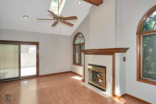 324 W Harrison Rd, Lombard, IL 60148 - Photo 13