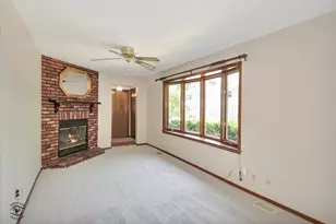 324 W Harrison Rd, Lombard, IL 60148 - Photo 3