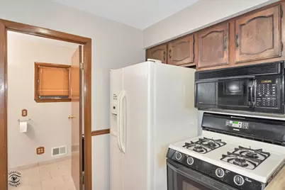 324 W Harrison Road, Lombard, IL 60148 - Photo 7