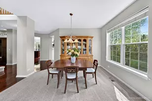 1259 Larkspur Ct, Pingree Grove, IL 60140 - Photo 5