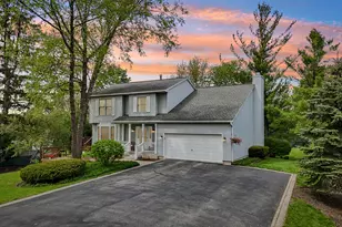14942 W Rockland Rd, Libertyville, IL 60048 - Photo 1