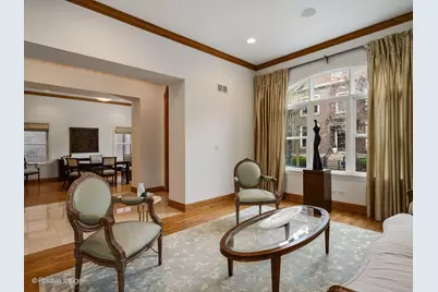 2664 N Hartland Court, Chicago, IL 60614 - Photo 7