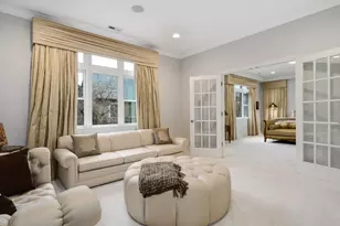 2664 N Hartland Ct, Chicago, IL 60614 - Photo 19