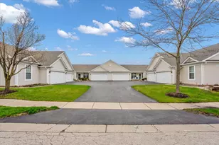 14084 Moraine Hills Dr, Huntley, IL 60142 - Photo 5