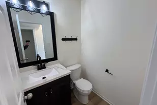 4900 Mary Ct, Country Club Hills, IL 60478 - Photo 11