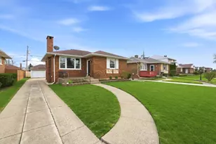 10265 Dickens St, Westchester, IL 60154 - Photo 3