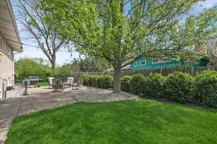 611 50th Pl, Western Springs, IL 60558 - Photo 17
