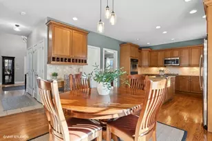 816 S Spring Rd, Elmhurst, IL 60126 - Photo 19