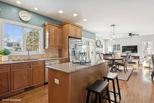 816 S Spring Rd, Elmhurst, IL 60126 - Photo 15