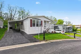 700 Hillcrest Ln, Crystal Lake, IL 60014 - Photo 1
