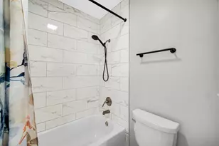 124 Glengarry Dr, Bloomingdale, IL 60108 - Photo 11