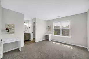 124 Glengarry Dr, Bloomingdale, IL 60108 - Photo 9