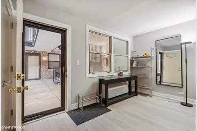 163 W Division Street, Chicago, IL 60610 - Photo 21