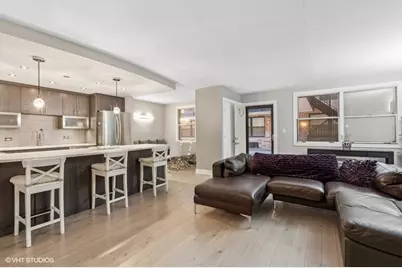 163 W Division Street, Chicago, IL 60610 - Photo 23