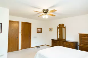 8310 Ashley Ln, Tinley Park, IL 60477 - Photo 23