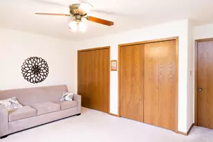 8310 Ashley Ln, Tinley Park, IL 60477 - Photo 29