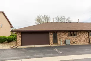 8310 Ashley Ln, Tinley Park, IL 60477 - Photo 39