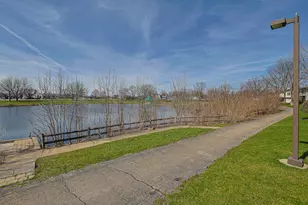 1332 Kingsbury Dr, Hanover Park, IL 60133 - Photo 27