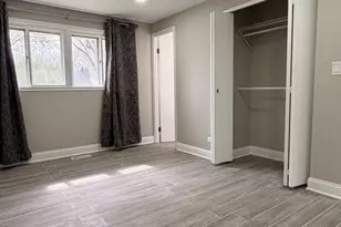 935 S Cedarcrest Dr, Schaumburg, IL 60193 - Photo 15