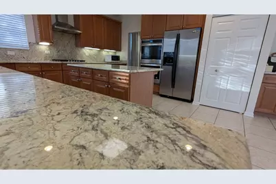 243 Colonial Drive, Vernon Hills, IL 60061 - Photo 17