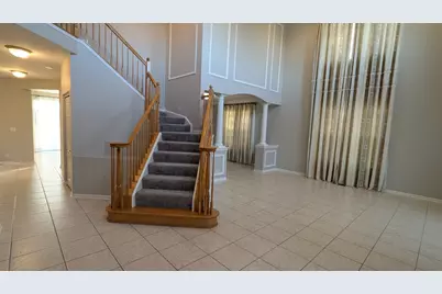 243 Colonial Drive, Vernon Hills, IL 60061 - Photo 3