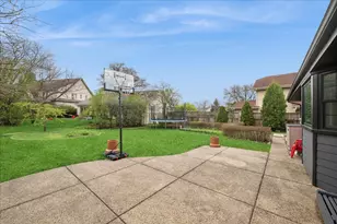 3751 Charles Dr, Northbrook, IL 60062 - Photo 33