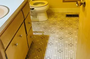 15W563 Diversey Ave, Elmhurst, IL 60126 - Photo 15