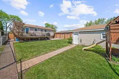 1329 Buffalo Avenue, Calumet City, IL 60409 - Photo 23