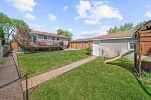1329 Buffalo Ave, Calumet City, IL 60409 - Photo 23