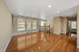 1329 Buffalo Ave, Calumet City, IL 60409 - Photo 9