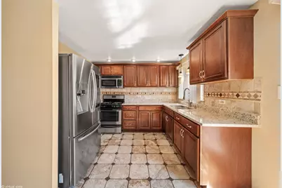 1329 Buffalo Avenue, Calumet City, IL 60409 - Photo 7