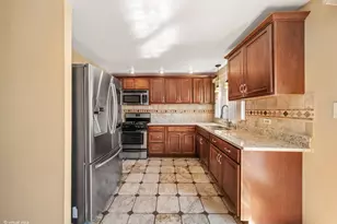 1329 Buffalo Ave, Calumet City, IL 60409 - Photo 7
