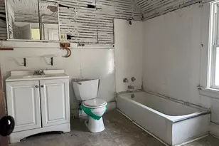 128 S 12th Ave, Maywood, IL 60153 - Photo 9